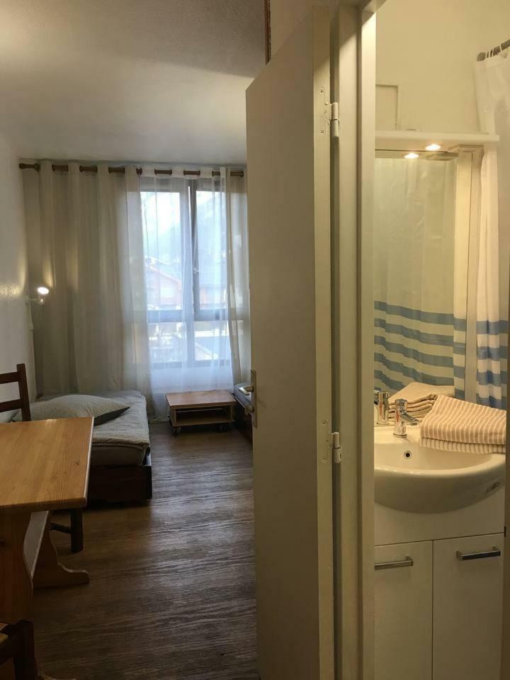 Апартаменты 403 Studio Lumineux Шамони Экстерьер фото
